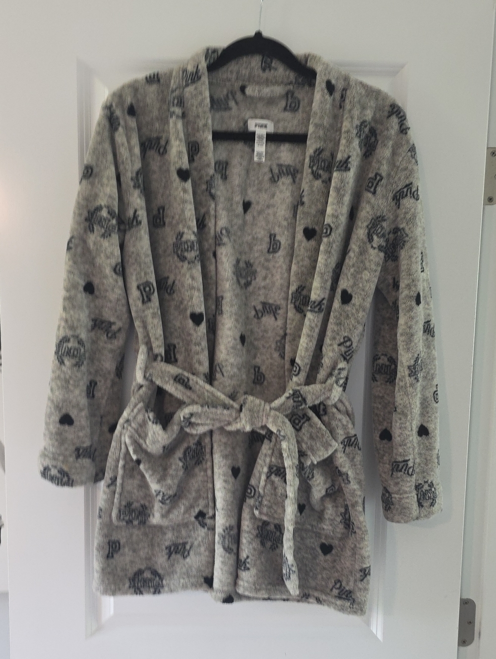 PINK Victoria's Secret Light Gray Plush Robe with Black Logo Print